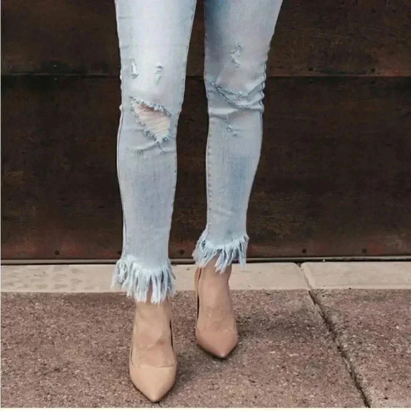 7 for All Mankind Josefina Skinny Boyfriend Jeans Size 27 - Picture 9 of 10